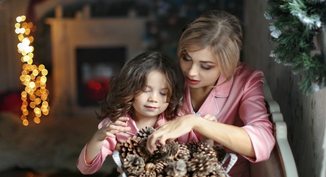10 Ideas to Build Christmas Traditions