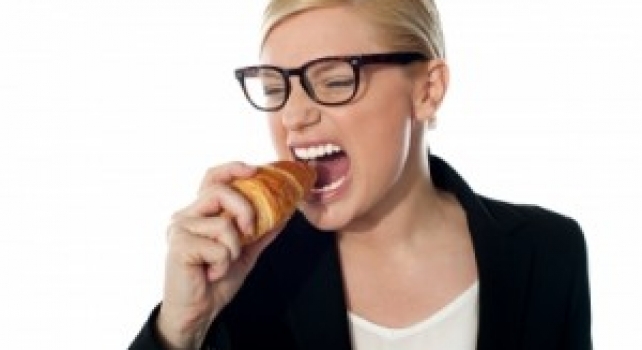 Press PAUSE to Reduce Stress Eating